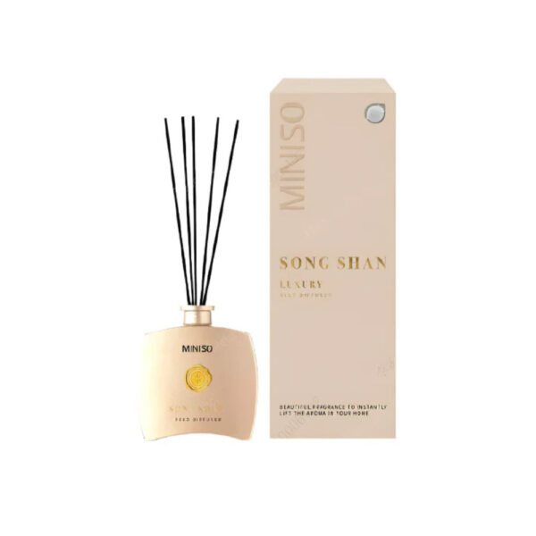 Luxury Hotel Series Reed Diffuser (Moonlight White Tea,100 ml).