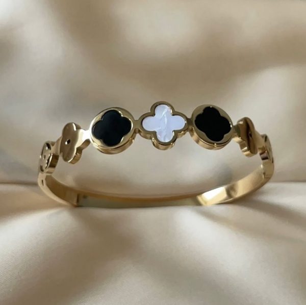Stainless steel luxury Handcuff bracelet For Women. - Image 2
