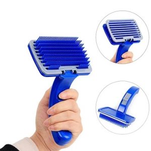 Button Blue Brush For Pets With Packing