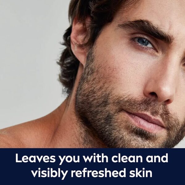 NIVEA MEN Clear Effect Oil Control & Anti-Blackhead Face Scrub (100ml), Exfoliating Face Wash for Deep Pore Cleansing, Acne Clearing Face Scrub for Men with Salicylic Acid - Image 2