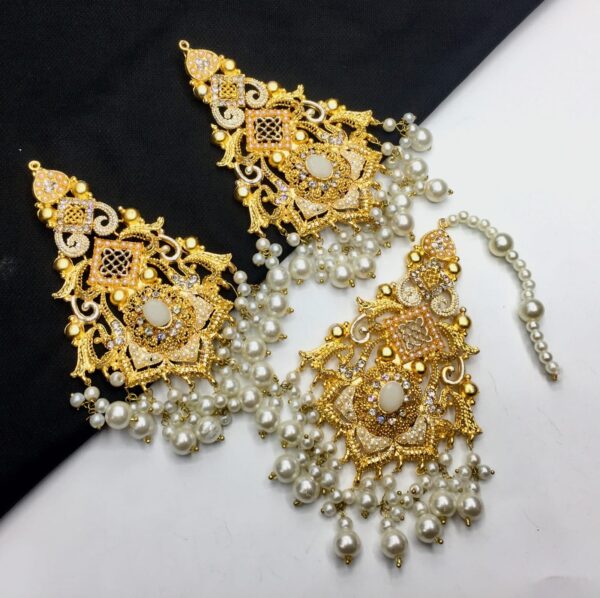 Casting Made Earrings with Bindiya in Amazing Quality - Image 4