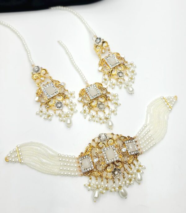 Casting Made Choker Set With Tikka Awesome Quality White and colored beads - Image 8