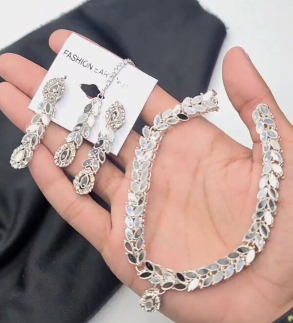 Local Made Choker Set with tikka Fine Quality - Image 4