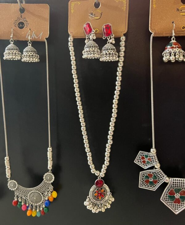Traditional Jewelry Sets with Long Chain Pendent with Jhumki Pair
