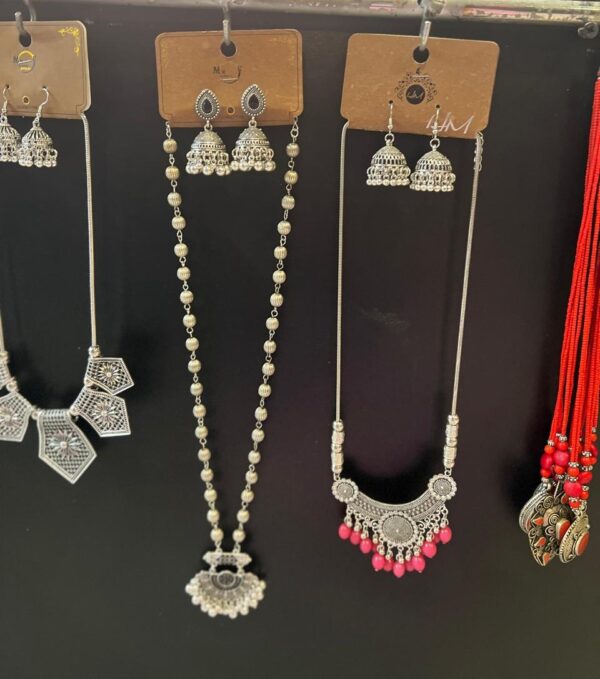 Traditional Jewelry Sets with Long Chain Pendent with Jhumki Pair - Image 3