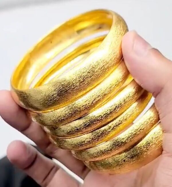 Local Made Metal Bangles Silver and Golden - Image 3