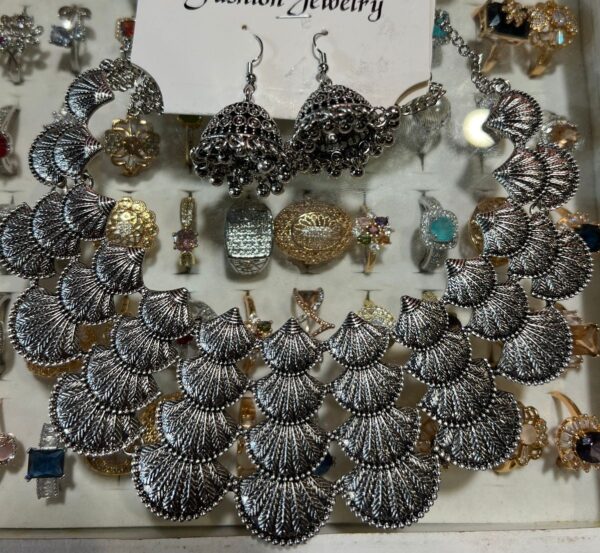 Traditional jewelry Siver Set - Image 2