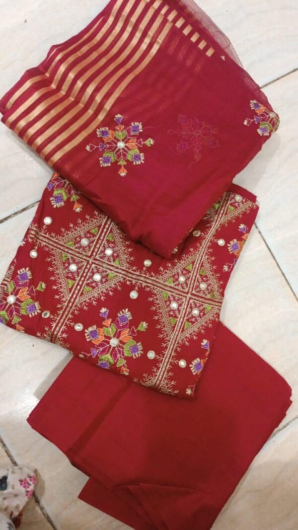 Mina Hassan 3 Piece Unstitched Lawn Dresses Embroided