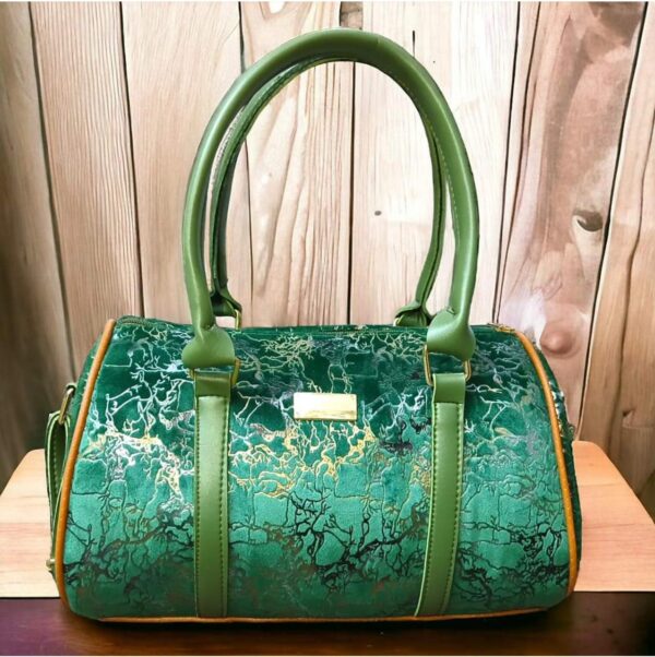 Ladies Leather Duffle Shoulder Bag With Fine Quality in Awesome Colors - Image 6