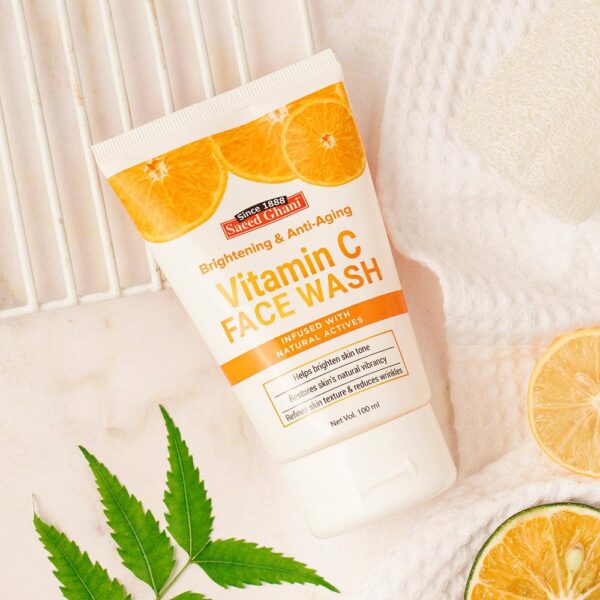 Saeed Ghani Vitamin C Brightening & Anti Aging Face Wash 100 Ml