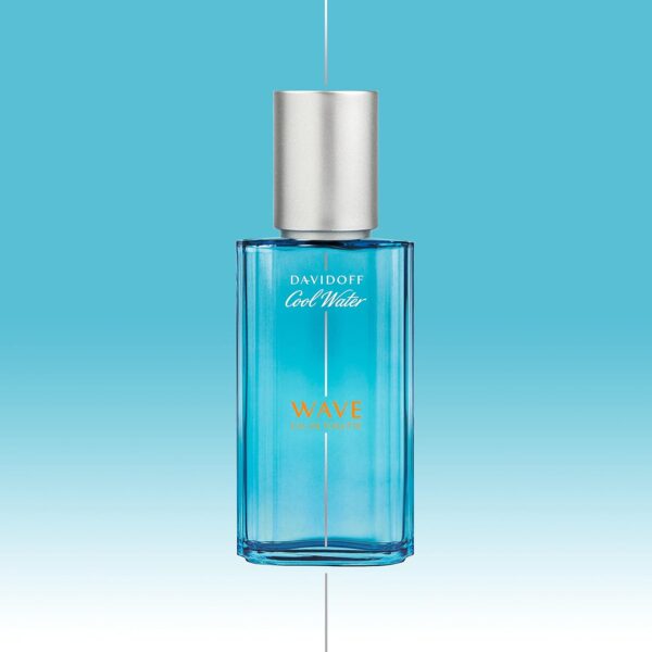 Davidoff Cool Water Wave Eau de Toilette – Fresh Woody Men's Cologne – With Notes of Sichuan Pepper, Juniper & Sandalwood – Luxury Perfumes for Men – Long Lasting - Image 3