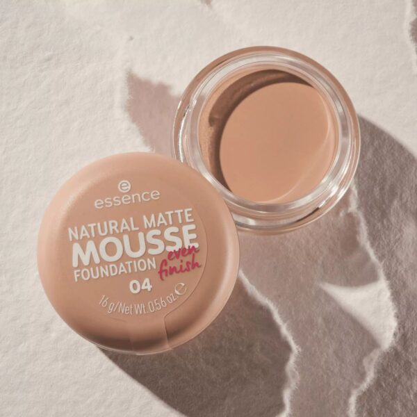 essence NATURAL MATTE MOUSSE FOUNDATION 04. - Image 6