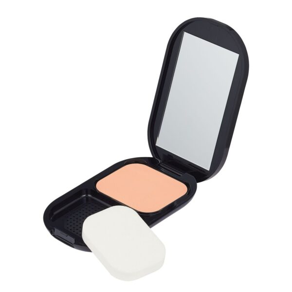 Max Factor Facefinity Compact Foundation, Compact Powder, Refillable Foundation, Vegan Formula, Buildable Full Coverage Foundation & Matte Finish, Up to 24hr Wear, SPF20, 001, Porcelain, 10 Grams