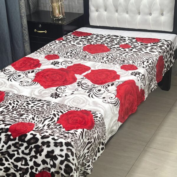 Lightweight AC Summer Blanket(Single bed size) - Image 6