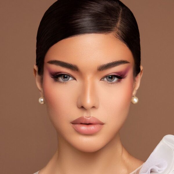 Bella Diamond Silver Mist Contact Lenses. - Image 4