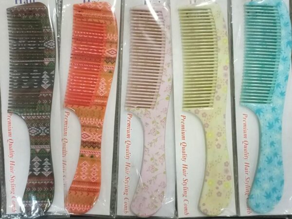 Regular Use Comb For Girls And Boys Available in Multicolor. - Image 11