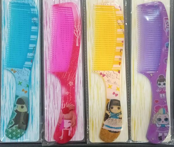 Regular Use Comb For Girls And Boys Available in Multicolor.