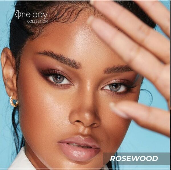 Bella One Day Rosewood Contact Lenses.