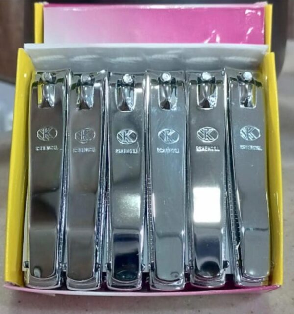  6pcs Stainless Steel Nail Clipper box(Multicolor)(Plain) - Image 2