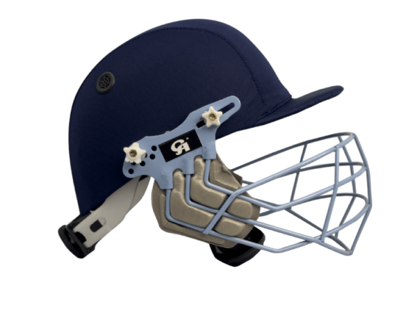 CA 8000 HELMET. (For Junior & Club Cricket). - Image 3