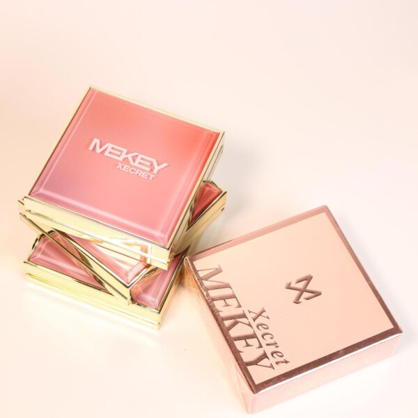 𝐌𝐞𝐤𝐞𝐲 𝐱𝐞𝐜𝐫𝐞𝐭 𝐋𝐮𝐦𝐢𝐧𝐨𝐮𝐬 𝐆𝐥𝐨𝐰 𝐇𝐢𝐠𝐡𝐥𝐢𝐠𝐡𝐭𝐞𝐫: Shine Bright with All-Day Radiance - Illuminating Makeup Must-Have!:Available in 6 Shiny Shades: - Image 4