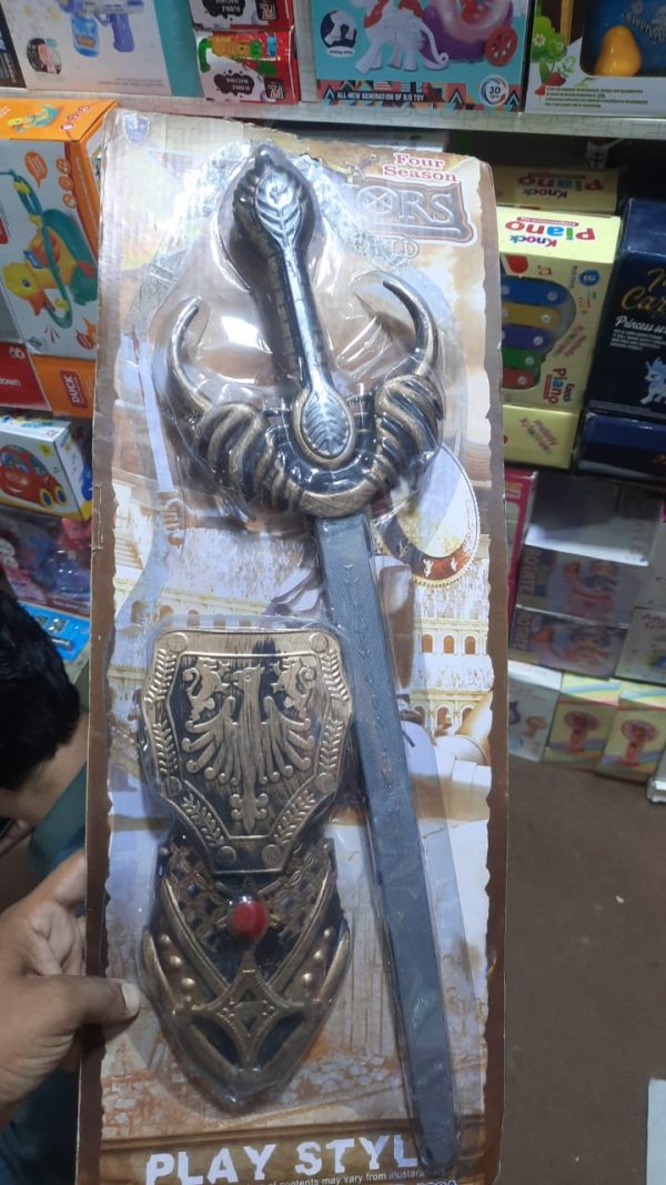 Ertugrul Creative Lion Head Crown King Swords With Shield - Image 3
