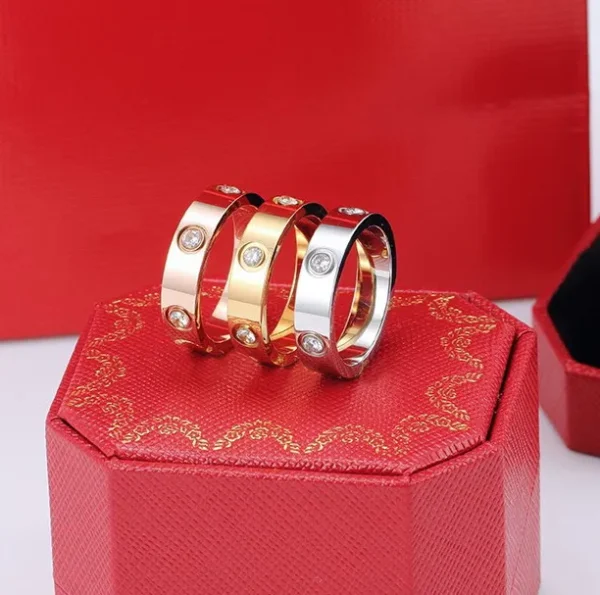 Trendy Stainless Steel Rose Gold Color Love Ring for Women Men Couple CZ Crystal Rings Luxury Brand Jewelry Wedding Gift