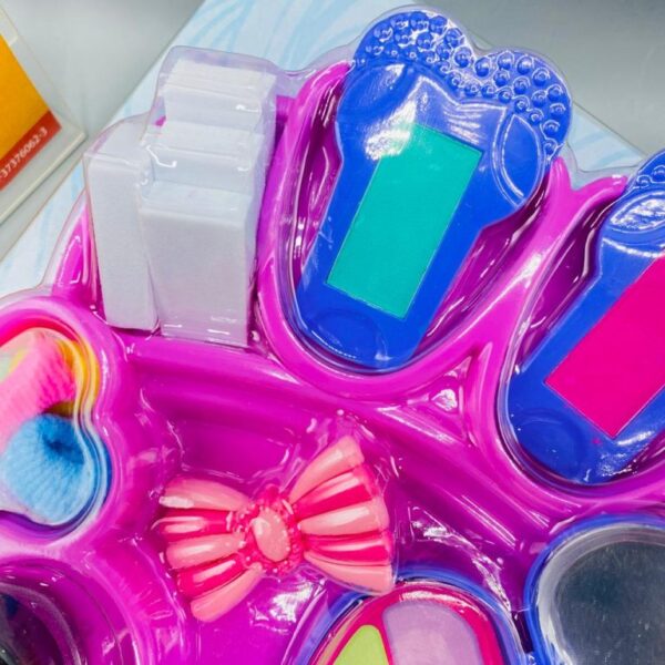 Children’s Hair Dyeing And Makeup Set - Image 3
