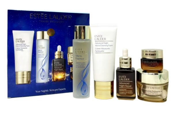 ESTEE LAUDER Travel Exclusive Set (5 Items).