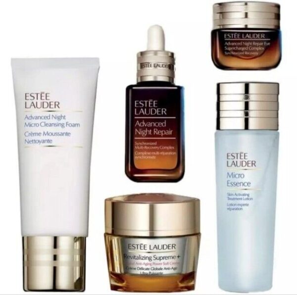ESTEE LAUDER Travel Exclusive Set (5 Items). - Image 3