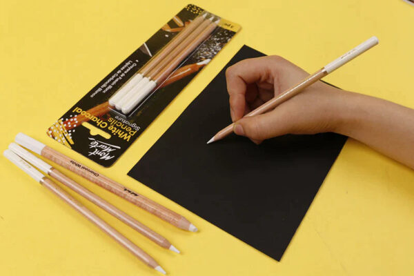 Mont Marte White Charcoal Pencils Pack of 3 - Image 2