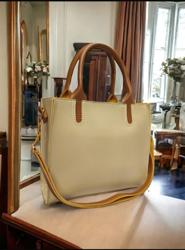 Dum dum tote hand bag for ladies available in 5 colours - Image 3