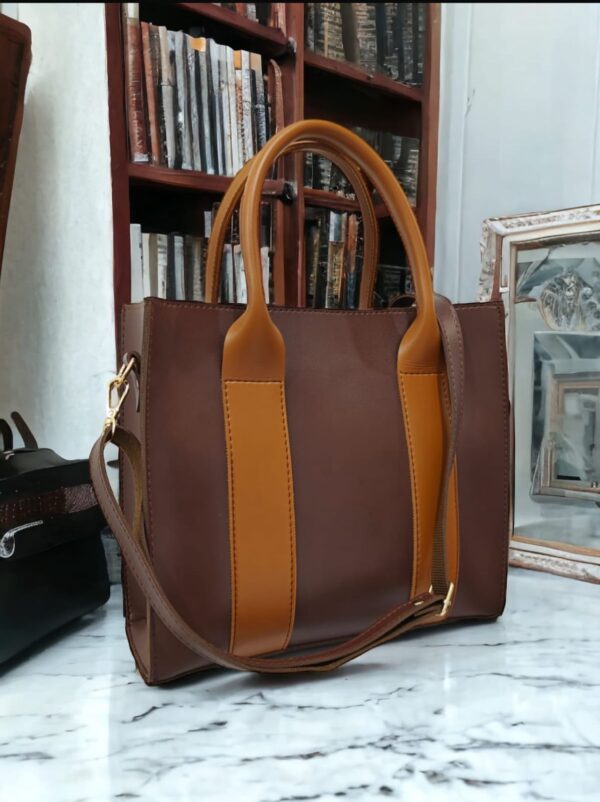 Elegant Italian Tote For ladies- Premium Quality Leather. Double Colored, Available in 6 Colors. - Image 3