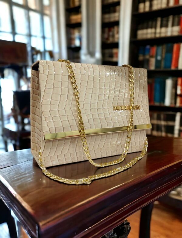 Patent box Fargo Leather Ladies Bag. Available in 5 Colors. - Image 7