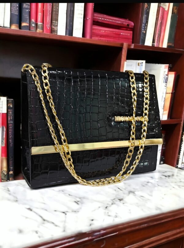 Patent box Fargo Leather Ladies Bag. Available in 5 Colors. - Image 6