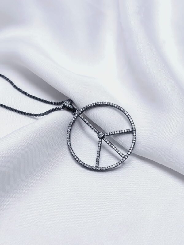 stainless steel black silver stylish pendant with chian