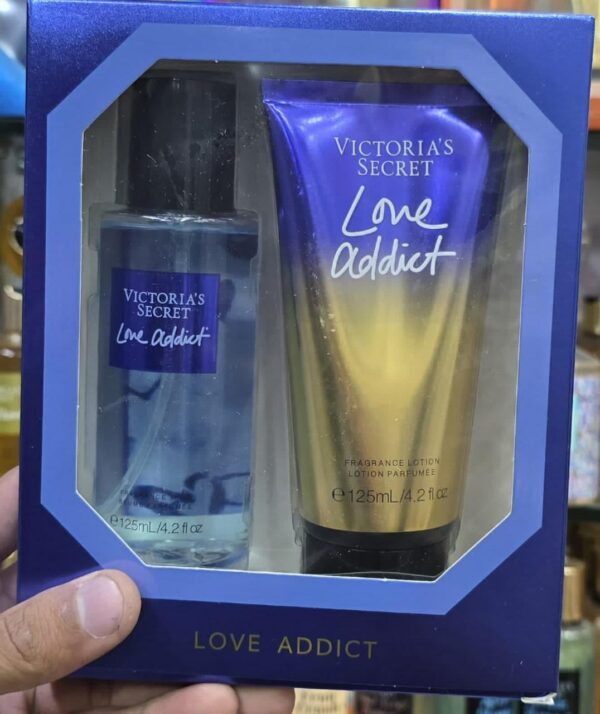 VICTORIA’S SECRET|Love addict COMBO(Love addict Body Lotion & Love addict Pure Seduction Mist Set 125 ML:
