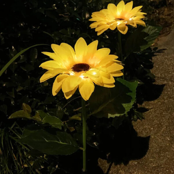 Pack of 2 | Solar Sunflower Lamp (Random Colors). - Image 4