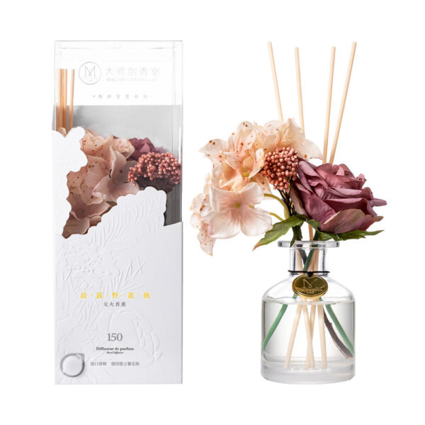 MINISO Master Floral Art Series Reed Diffuser (Morning Dew Rose, 120 mL).