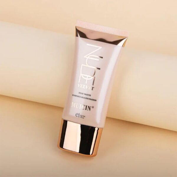 MUICIN Luminous Silk Nude Velvet Foundation, Seamless Finish for All Skin Types. Available in 3 Shades. Fair-01, Ivory-02, Sand/Beige-03. - Image 4