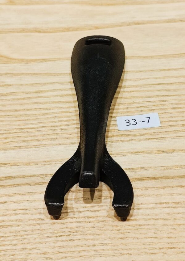 Sizzler Handle/Cast Iron Hot Plate Lifter/Sizzler Platter Lifter Item Code:33-7