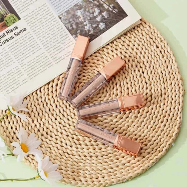MUICIN Golden Radiance Hd Coverage Liquid Concealer (Light 01). - Image 2