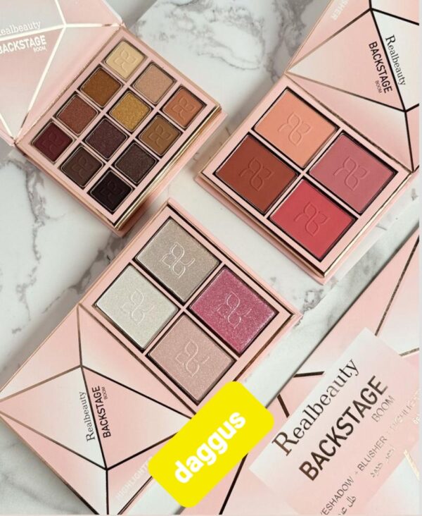 Small backstage Real beauty book palette for bag