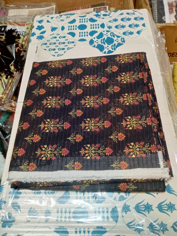 BANA DORA PREMIUN LAWN UNSTITCHED  2 PIECE ALLOVER SUIT NEW COLLECTION 2025 - Image 3