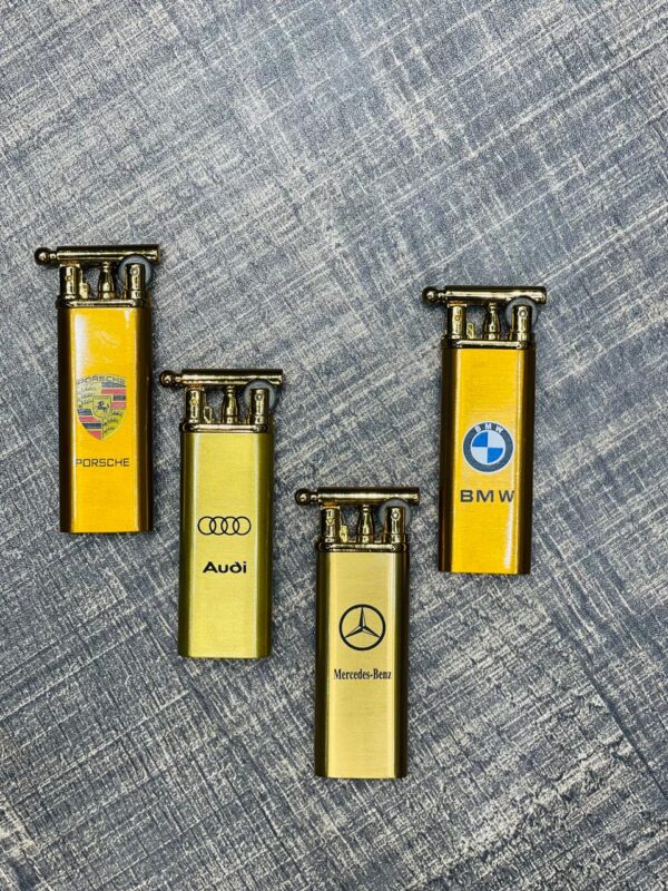 Gas metal regular flame lighter