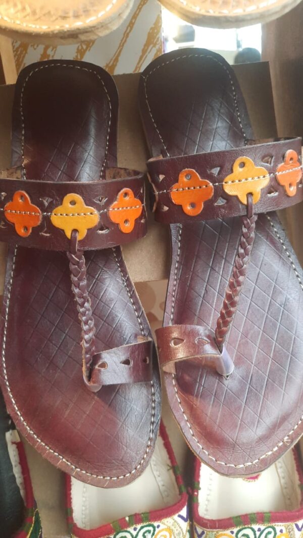 Kolapuri chappal for women And Girls. - Image 4
