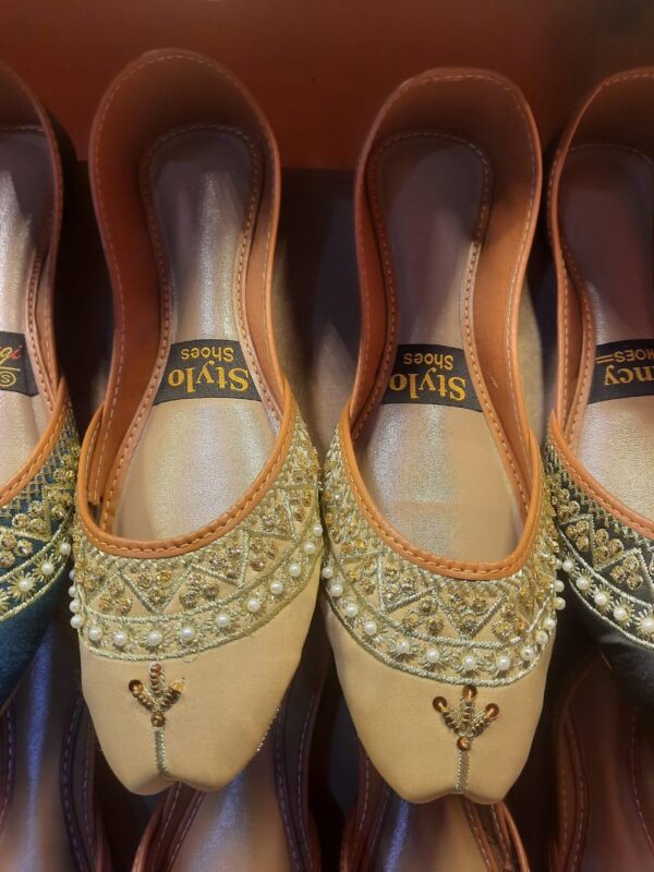 Fancy And Stylish khussa for Girls And Women Available in Different Colors. - Image 7