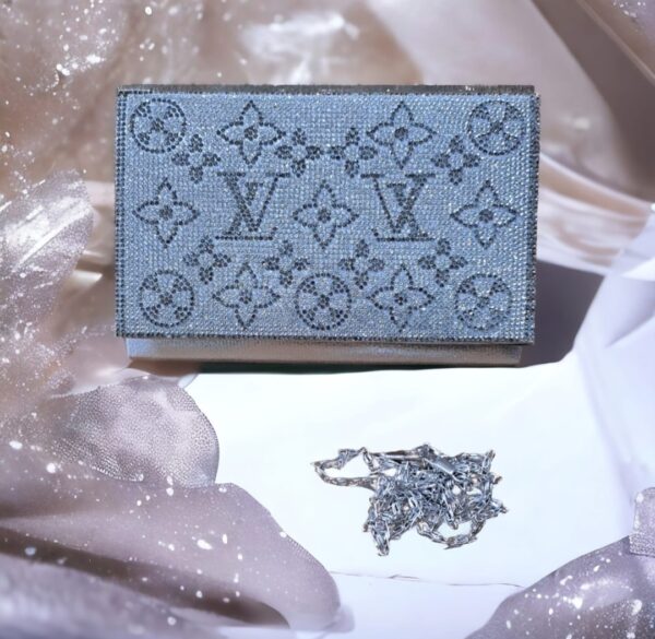 LV Clutch hand bag for girls high quality clutches. - Image 6