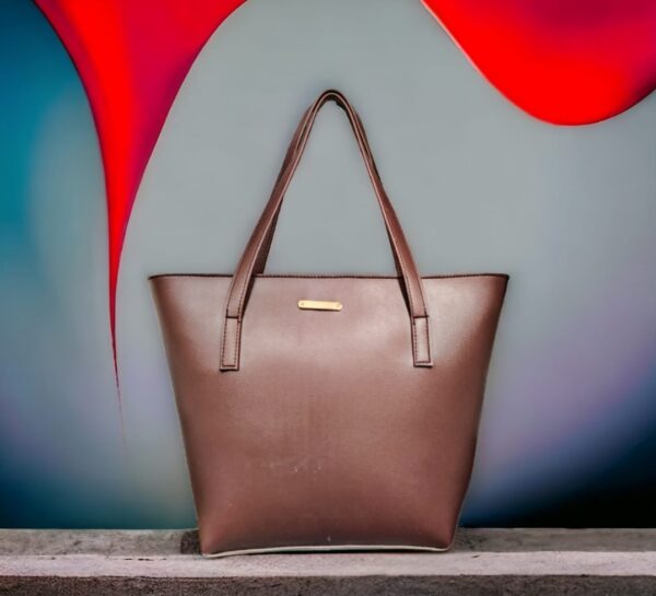 Best quality Bags for Girls and Women, shoulder bags for girl, women travel bags, crossbody fashion bags. - Image 4