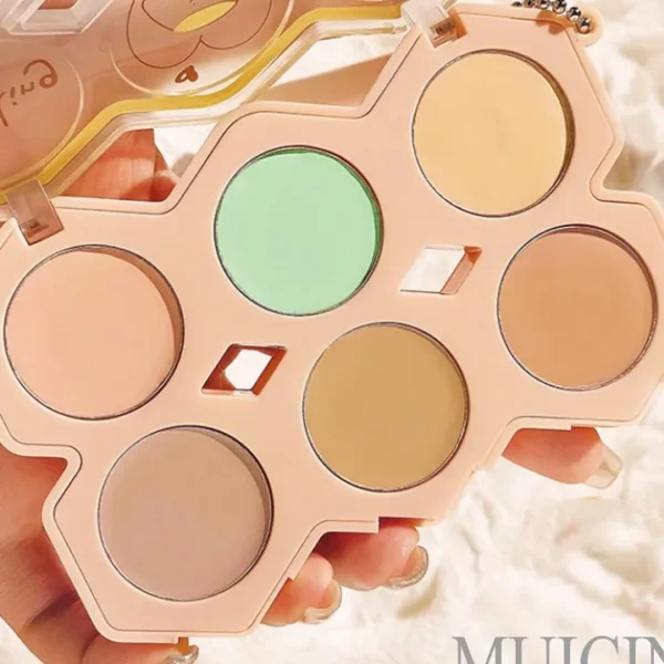 Muicin Pudding Crunch White Concealer Palette.